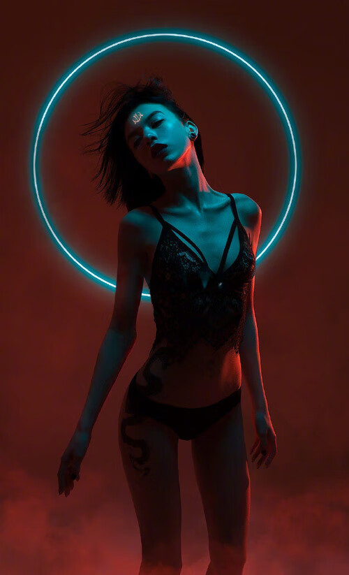 华体会网站-法国混合接力赛道上精彩配合，法国混双运动员