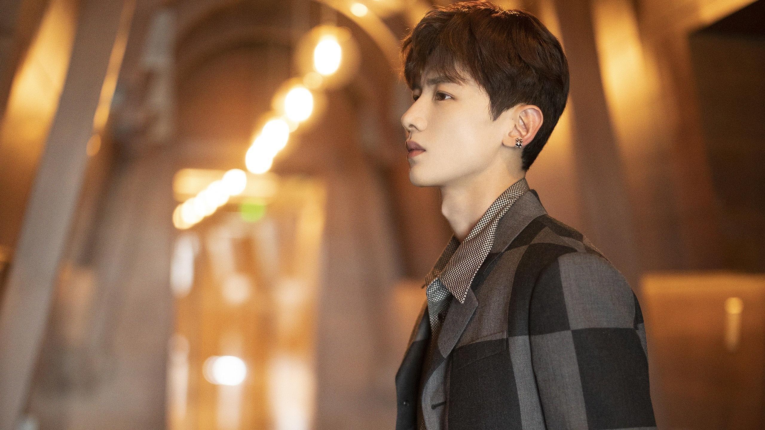 华体会官方网站-Olivia Davis 领导团队沉着应战